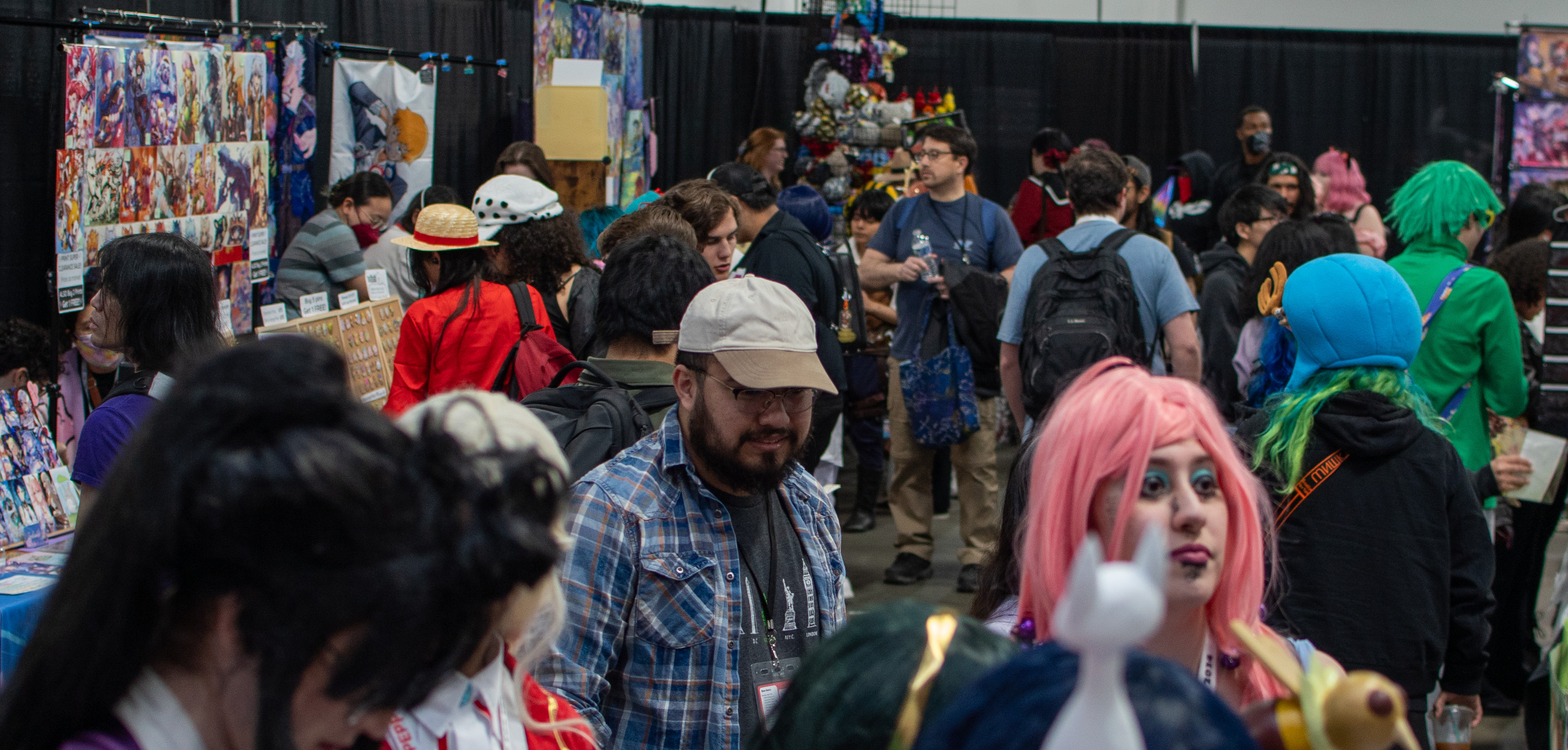 Artist Alley and Dealers' Room Applications are now CLOSED.